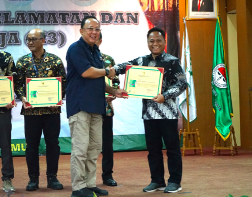 Komitmen Terapkan K3, United Tractors Raih Penghargaan