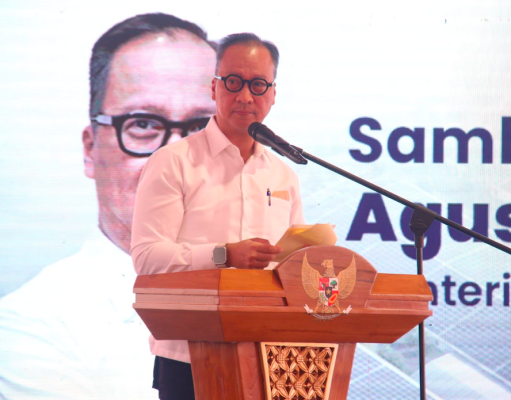 Langkah Mencapai EBT, Groundbreaking Industri Sel dan Panel Surya Terintegrasi Pertama Hadir di Indonesia