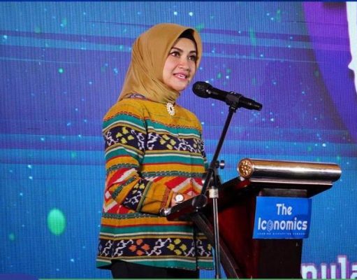 Tina Talisa: Komunikasi Publik Sebagai Alat Penting dalam Pencapaian Target Investasi