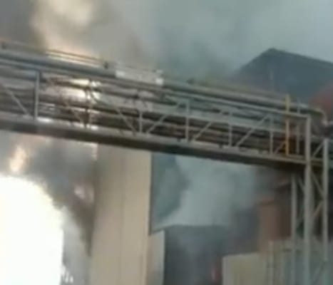 Kawasan IMIP Kembali Membara Akibat Kebakaran Smelter SMI