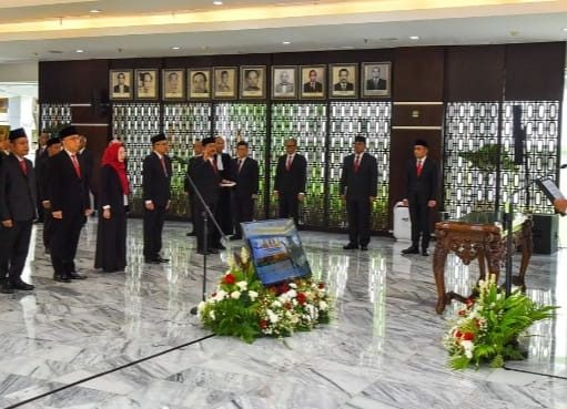 Menteri ESDM Lantik Pejabat Eselon ll di Bawah Jajarannya