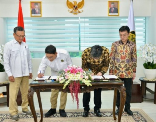 Kementerian ESDM dan ERIA Sepakati Kerja Sama Riset dan Transisi Energi