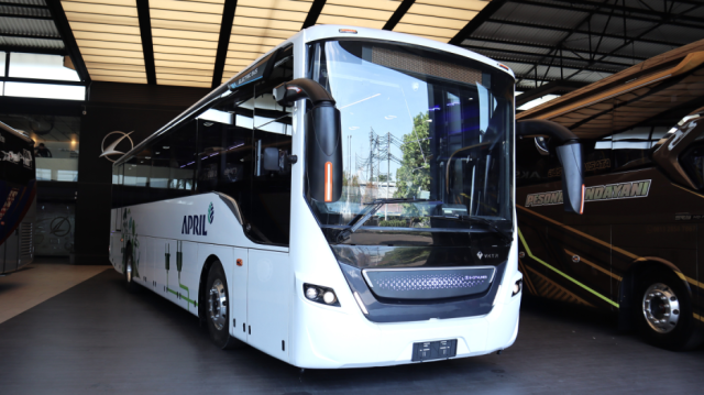 Bus Listrik Laksana