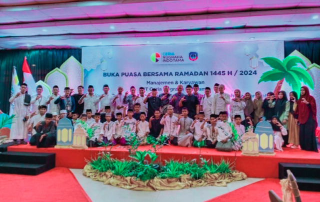 Ceria Gelar Buka Puasa Bersama dengan Pemkab Kolaka, Tokoh Masyarakat, dan Pondok Pesantren. (dok. PT Ceria) Ceria Gelar Buka Puasa Bersama dengan Pemkab Kolaka, Tokoh Masyarakat, dan Pondok Pesantren. (dok. PT Ceria)