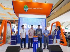 LiuGong Memimpin Pasar Material Handling Indonesia dengan Solusi Ramah Lingkungan Direktur Operational, Daniel Prayoga. Head Department of Strategic Product, Andy Qin. Sales Manager, Agung Prakosa. (Dok. LiuGong)