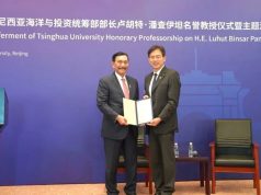 Luhut Binsar Pandjaitan Terima Gelar Profesor Kehormatan dari Tsinghua University di Beijing