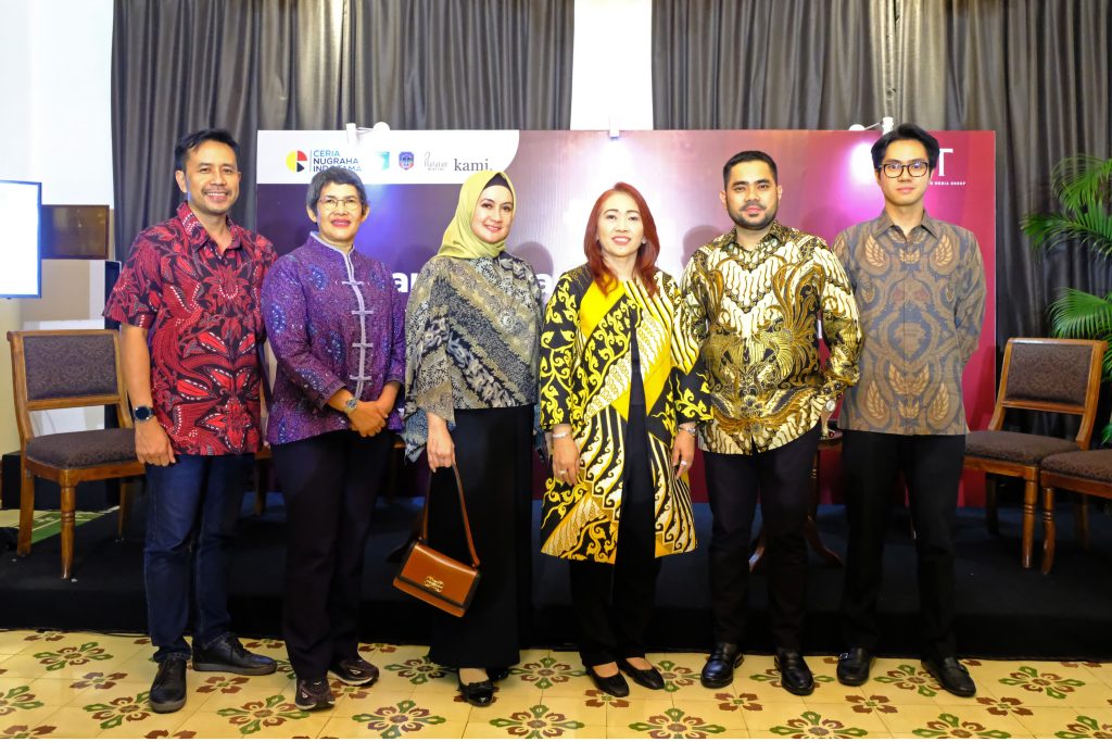 Perwakilan Manajemen Ceria bersama Perwakilan Manajemen Tempo Media Group. (Dok. PT Ceria)