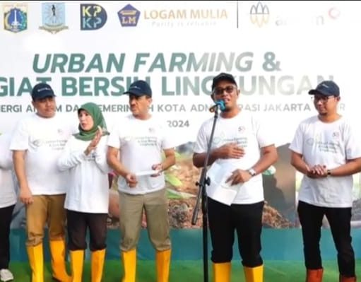 Terapkan ESG, Antam Gelar Urban Farming dan Aksi Bersih Lingkungan