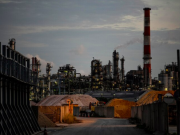 Pemerintah Sepakati Moratorium Smelter Nikel RKEF Ilustrasi smelter nikel. (freepik.com)