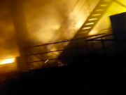 Tungku Smelter Nikel Bocor di Kawasan IMIP, Pemerintah Dianggap ‘Masa Bodo’ dalam Pengawasan Kobaran api dari luapan bocornya tungku smelter PT Lestari Smelter Indonesia (LSI). (Dok. Anggota Komisi VII, DPR RI, Mulyanto)