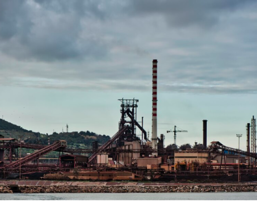 Gunbuster Mendapat Penghargaan Bergengsi dari Kanwil DJP Jaksel II Ilustrasi PT Gunbuster Nickel Industry (GNI). (Freepik.com)