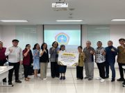 Laksanakan CSR, UT Kerja Sama dengan Sint Carolus Sediakan Peralatan Laboratorium Mini Hospital