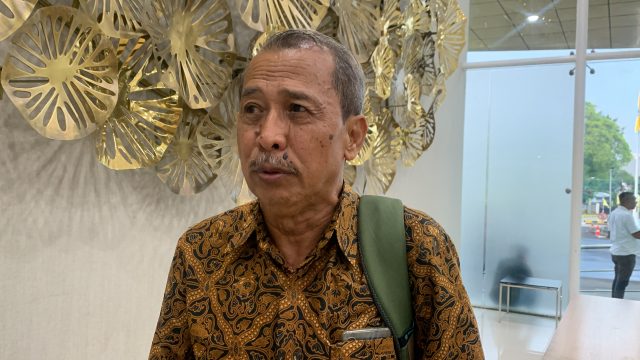 Pakar metalurgi, Fakultas Teknik Pertambangan dan Perminyakan, Institut Teknologi Bandung (FTTM ITB), Prof. Dr. Ir. Eddy Agus Basuki, M.sc. (Foto: Lili Handayani/nikel.co.id) Pakar metalurgi, Fakultas Teknik Pertambangan dan Perminyakan, Institut Teknologi Bandung (FTTM ITB), Prof. Dr. Ir. Eddy Agus Basuki, M.sc. (Foto: Lili Handayani/nikel.co.id)