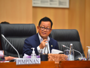 Komisi XII Pastikan BK DPR Selaras Hasilkan Kebijakan Demi Kemaslahatan Rakyat Indonesia Wakil Ketua Komisi XII DPR RI Sugeng Suparwoto pertemuan dengan Badan Keahlian (BK) DPR RI guna mempersiapkan pendalaman isu-isu strategis terkait ESDM, lingkungan hidup, dan investasi. (Dok. DPR RI)