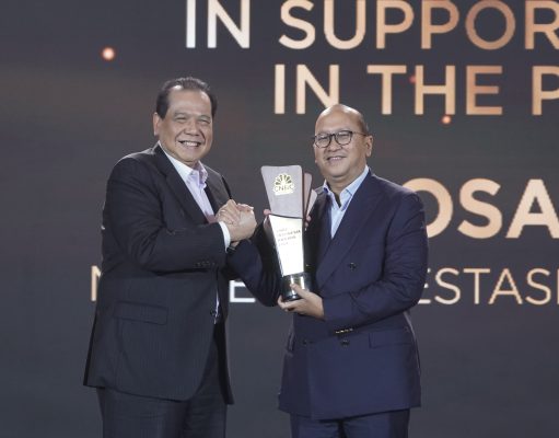 Menteri Investasi dan Hilirisasi Raih Penghargaan CNBC Indonesia Awards 2024