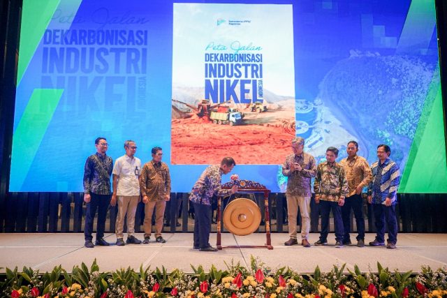 Peluncuran Peta Jalan Dekarbonisasi Industri Nikel Nasional yang dilakukan oleh Kementerian PPN/Bappenas bersama World Resources Institute (WRI) Indonesia. Peluncuran Peta Jalan Dekarbonisasi Industri Nikel Nasional yang dilakukan oleh Kementerian PPN/Bappenas bersama World Resources Institute (WRI) Indonesia.