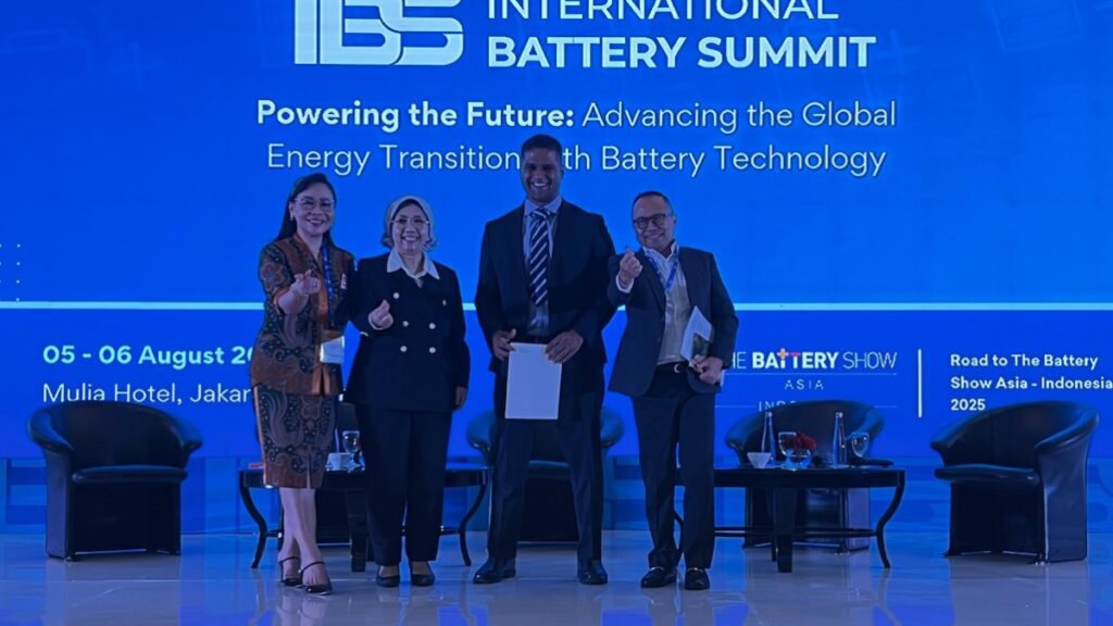 Sesi panel, downstreaming Indonesia 's Nickel Production Global Battery Manufacturing. (Dok. MNI)