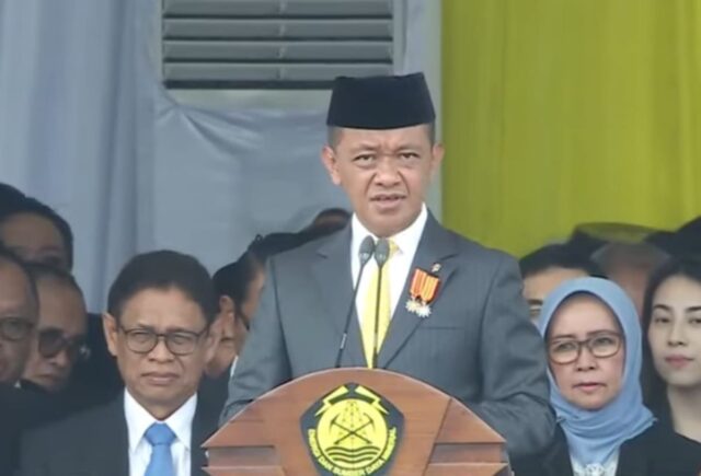 WhatsApp Image 2025-10-24 at 15.07.43 Menteri ESDM Bahlil Lahadalia saat pidato HUT Energi dan Pertambangan Ke-80 Monas Jakarta, Jumat (24/10/2025)