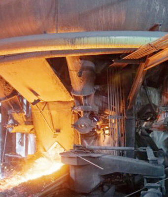 PLN Proyeksikan Lonjakan Kebutuhan hingga 2033, Smelter Nikel Menjadi Penyerap Terbesar