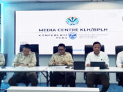 KLH Kaji Pengetatan Izin Amdal Perusahaan Tambang Imbas Banjir di Sumatra