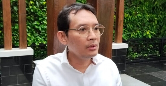 Sekjen KESDM Prof. Ahmad Erani Yustika