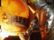 Belum ada Kepastian Produksi Indonesia, Harga Nikel Global Melorot Lagi