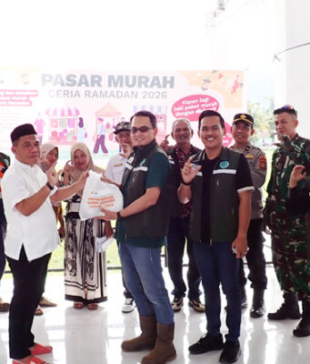 Gelar Pasar Murah Ceria Ramadan, Ceria Corp Permudah Warga Wolo Akses Sembako Terjangkau