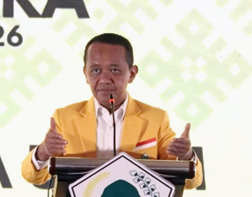 Menteri Bahlil: Pertumbuhan Ekonomi Malut Tinggi, Tetapi Tidak Berdampak pada Masyarakat Lokal