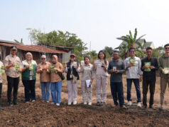 Huayue Salurkan Bantuan Sarana Pertanian untuk Petani di Tiga Desa Morowali