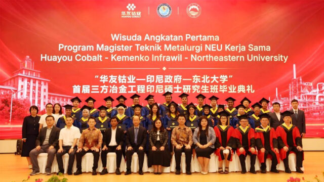 Wisuda pertama Huayou