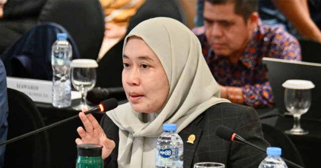 Dewi Yustisiana. Anggota Komisi XII DPR RI - Foto Fraksi Golkar