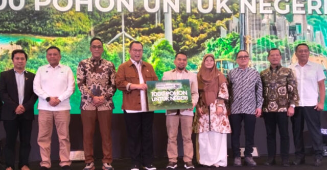 prof irwandy ketuga dari kiri foto shiddiq