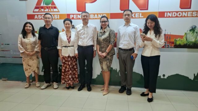 Delegasi Institute of Market Economy - Development Research Center (IME-DRC) bersama Sekretaris Jenderal APNI, Meidy Katrin Lengkey saat berkunjung ke Kantor DPP APNI